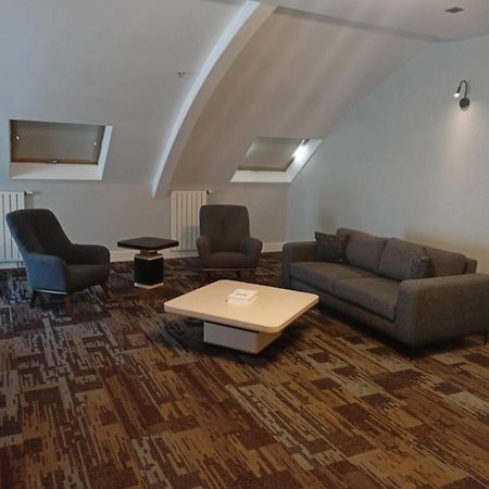 Livello Hotel Istanboel Buitenkant foto