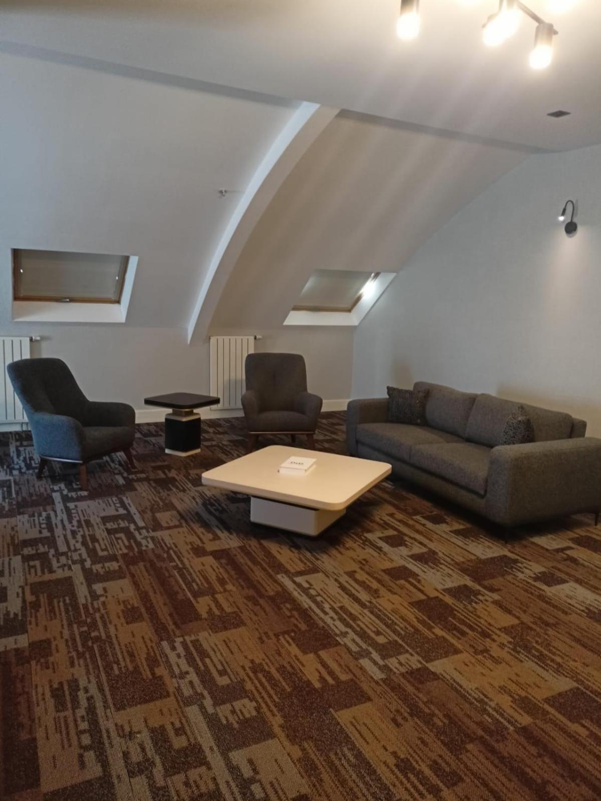 Livello Hotel Istanboel Buitenkant foto